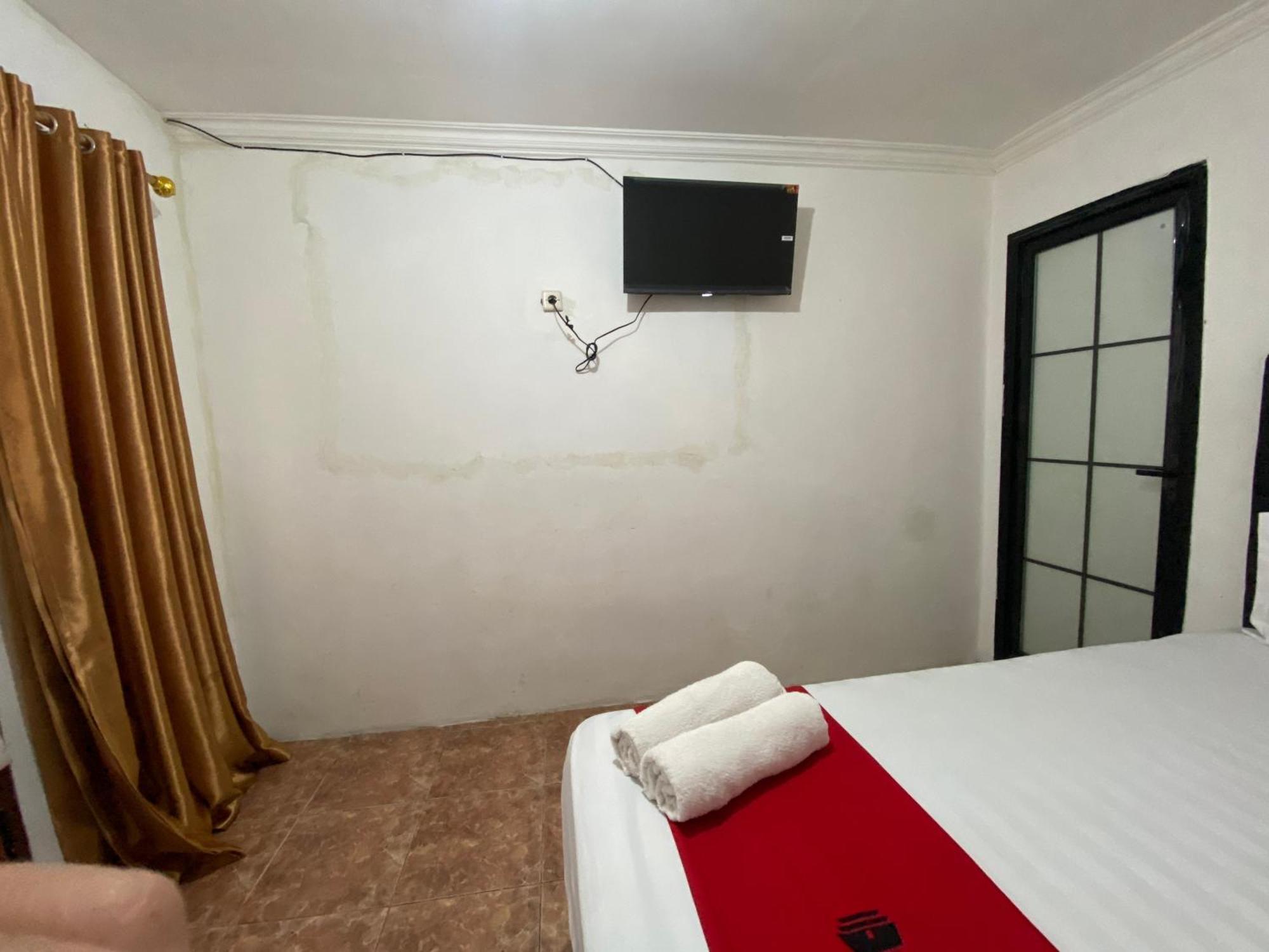 Hotel Reddoorz Syariah At Sudirman Street Garut Exteriér fotografie